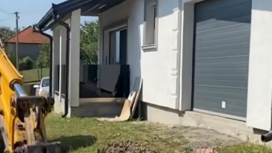 MAJSTORI NAPUSTILI RADOVE! U kući Dalile i Dejana sada je pustoš, a ovo je glavni razlog, upleten i njen otac koji je ćerki poslao brutalnu poruku!