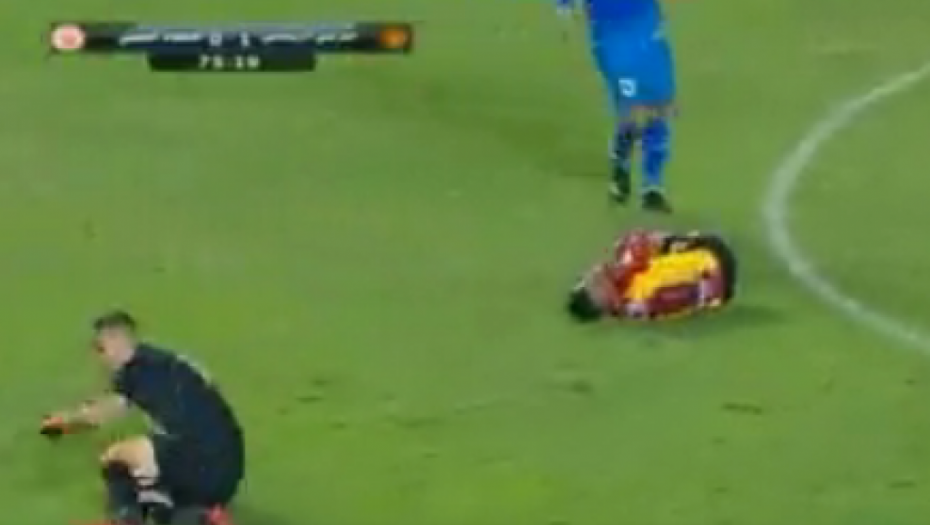 ŠOKANTNO! Start za zatvor: Golman hteo da otkine glavu rivalu! (VIDEO)