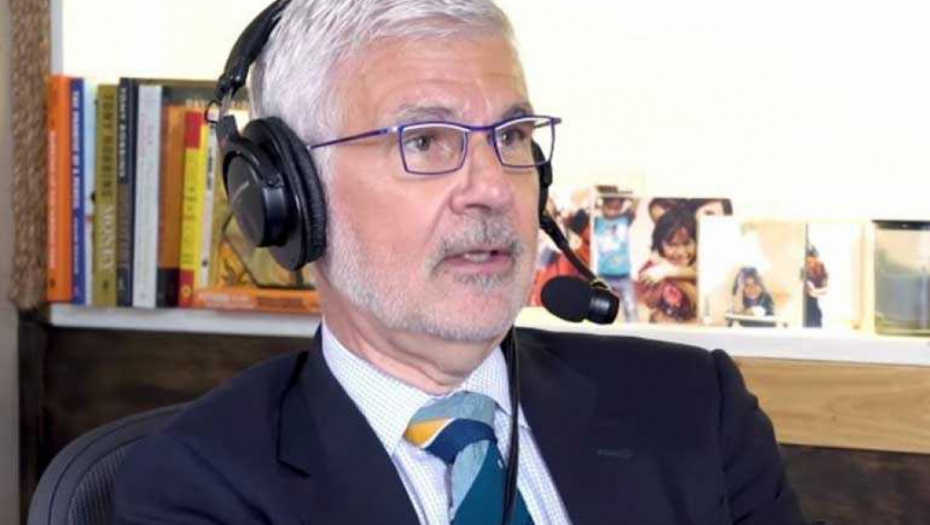 SVETSKI PRIZNAT KARDIOHIRURG TVRDI Srce i krvni sudovi mogu se izlečiti bez lekova