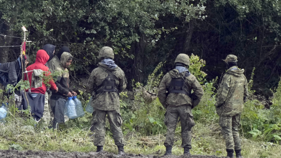 NEMAČKA PREPLAVLJENA MIGRANTIMA Reke ljudi ušle preko Poljske i Belorusije