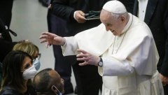 OBILAZI GRČKU Papa Franja u decembru na Lezbosu