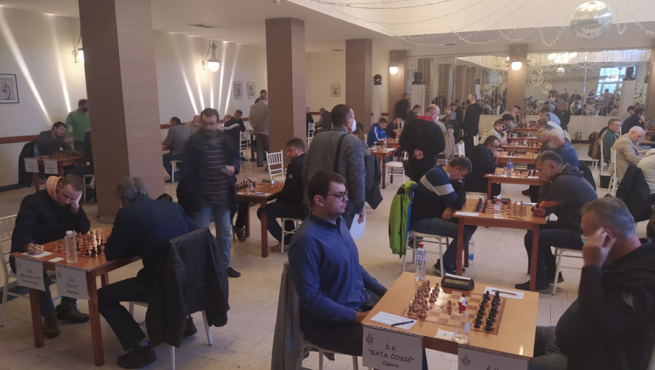 CAR I KRALJICA NAPRAVILI TALASE KRAJ DUNAVA! Dvostruki šamar za domaćina, Bata Ćosić sigurno maršira ka eliti