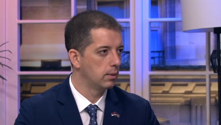 ĐURIĆ Sprečavanje patrijarha da uđe na KiM kršenje osnovnih ljudskih prava