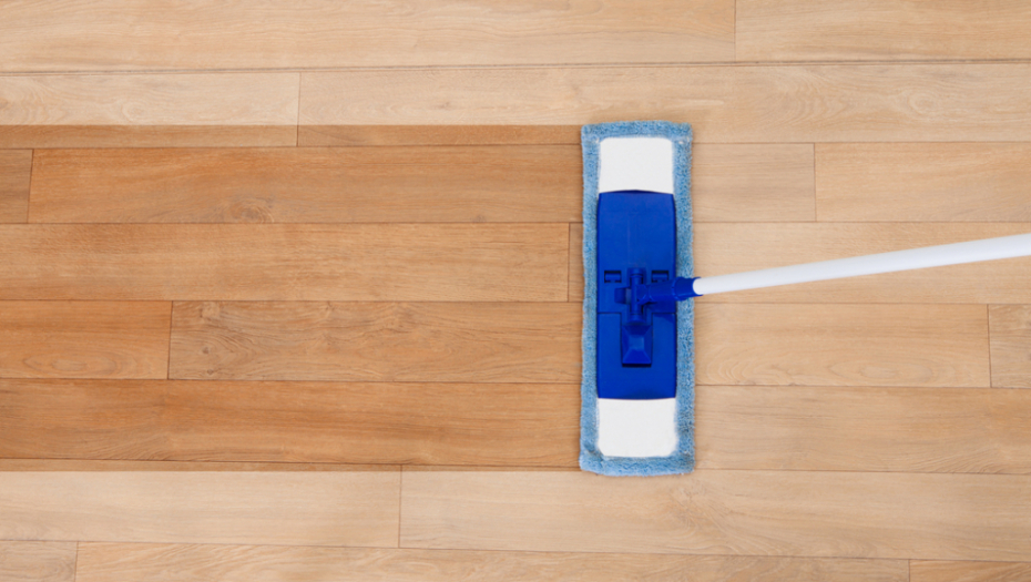 LAMINAT ILI PARKET BLISTAĆE KAO NOVI: Ne košta ništa jer magičan sastojak imate u kući