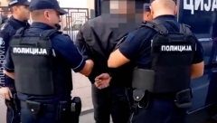 MLADIĆ (18) IZ LESKOVCA UKRAO "JUGO": Izazvao sudar, pa pobegao peške