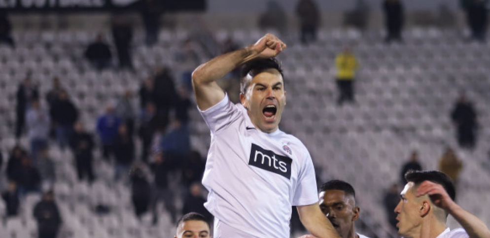 SREĆA I TUGA U ISTOM TRENUTKU! Natho dao gol, pa se povredio! (VIDEO)