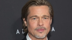 BRED PIT ISPREPADAO OBOŽAVATELJKE NOVIM FOTOGRAFIJAMA Liči na leš, trebalo bi da ga zatvore u sanduk!