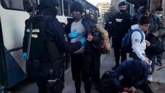 VELIKA AKCIJA Policija pronašla 79 ilegalnih migranata! (FOTO)