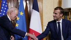 NEMA LOJALNIJEG SAVEZNIKA OD FRANCUSKE Bajden i Makron se sastali na samitu G20