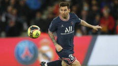 MESI OVO NE PAMTI Zamenjen je na poluvremenu, a onda se sve okrenulo (VIDEO)