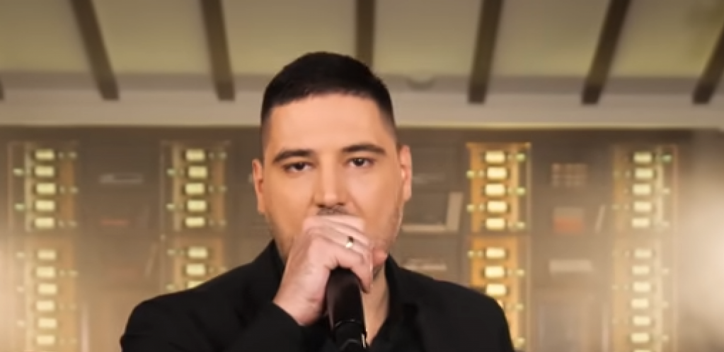 LJUBA PERUĆICA SE OGLASIO I SAOPŠTIO SMRT Pevač ne može da se smiri i dođe sebi, skrhan i slomljen!