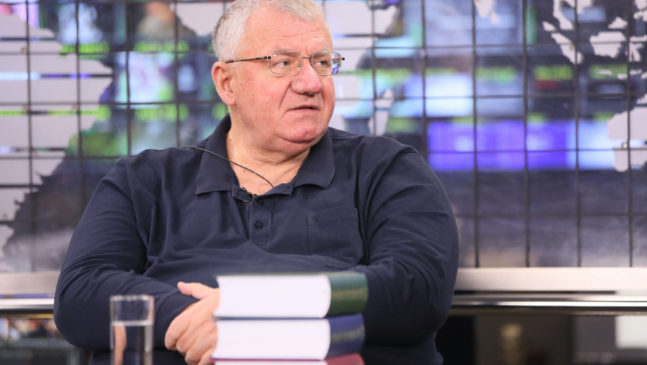 ŠEŠELJ POSLE SUMNJI DA JE MUFTIJA ZUKORLIĆ OTROVAN Smetao je mnogima u Srbiji i inostranstvu, postoje tri scenarija posle njegove smrti...