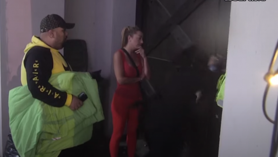 OVO NE MOŽE DA SE GLEDA! Viktorija doživela nervni slom, zadrugarka beži iz rijalitija nakon spominjanja gnusnog silovanja u crkvi!