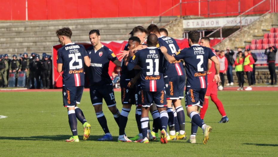 ZVEZDINA ŠETNJA KROZ KRAGUJEVAC! Dva Milana i Aleksandar srušili Radnički pred meč sezone sa Dancima! (VIDEO)