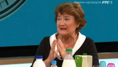 PROFESORKA IZNELA ZABRINJAVAJUĆE PODATKE Nedeljno pojedemo jednu platnu karticu plastike, nećete verovati gde je sve ima