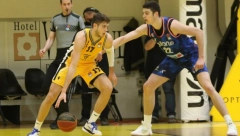 PRVENAC Vukovi pali u Splitu (VIDEO)