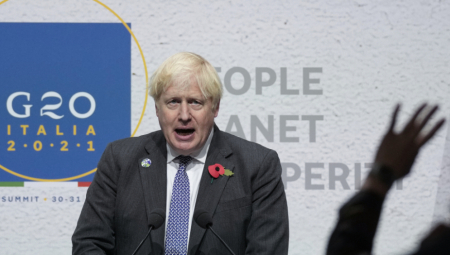 "NASILAN I KRVAV POSAO" Džonson upozorava Putina: Invazija na Ukrajinu bi bila katastrofalan korak!