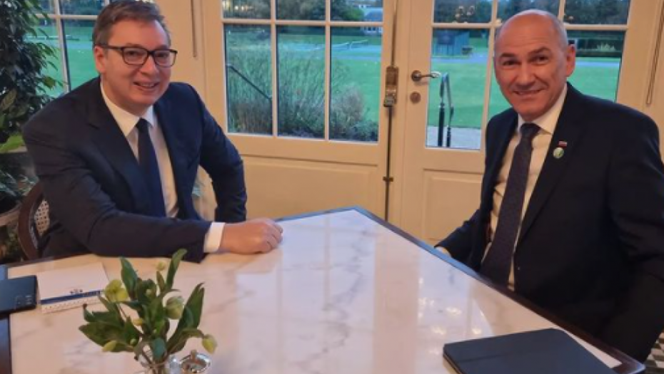 UNAPREĐUJEMO ODNOSE I SARADNJU Predsednik Vučić razgovarao sa slovenačkim premijerom