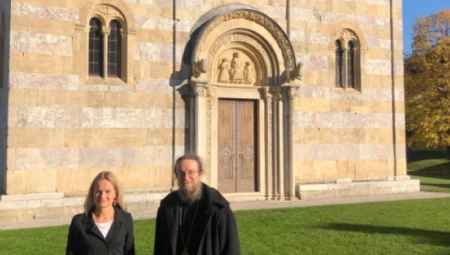 FON KRAMON TRAŽILA OD PRIŠTINE DA SE DRŽE ZAKONA, ONI JOJ DRSKO ODGOVORILI Nema vraćanja imovine manastiru Visoki Dečani (FOTO)