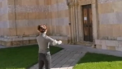 KLASIČNOM MUZIKOM NA UVREDE Iz Visokih Dečana stigao neobičan odgovor na nacionalističke reakcije Prištine (VIDEO)