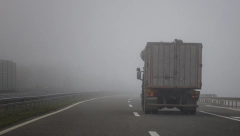 VOZAČI BUDITE JAKO OPREZNI Smanjena vidljivost zbog magle na ovim putevima