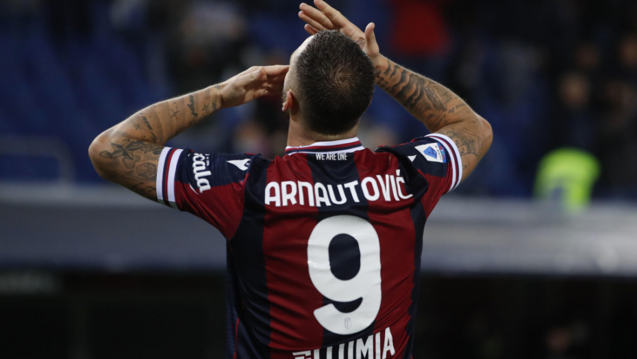 NISAM VIDEO REAKCIJU Arnautović besan jer je meč protiv Lacija presedeo na klupi