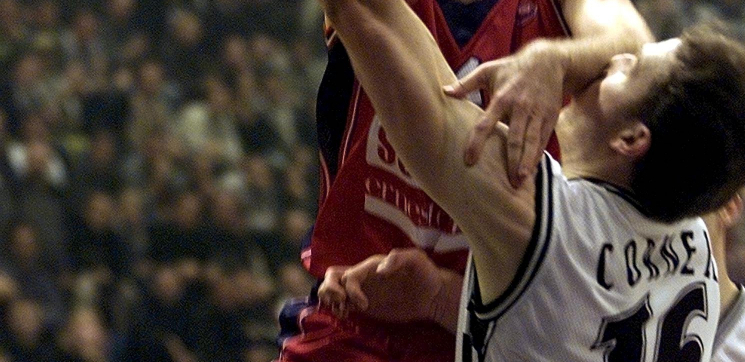 U BEOGRAD DOŠAO IZ NBA! Bivši košarkaš Partizana stigao do "Svemirskog basketa", sada ga svi znaju kao glumca!