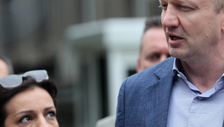 ĐILAS I MARINIKA NASTAVLJAJU PRLJAVU KAMPANJU U Srbiji mora da se prikaže film koji govori o "genocidnim Srbima"