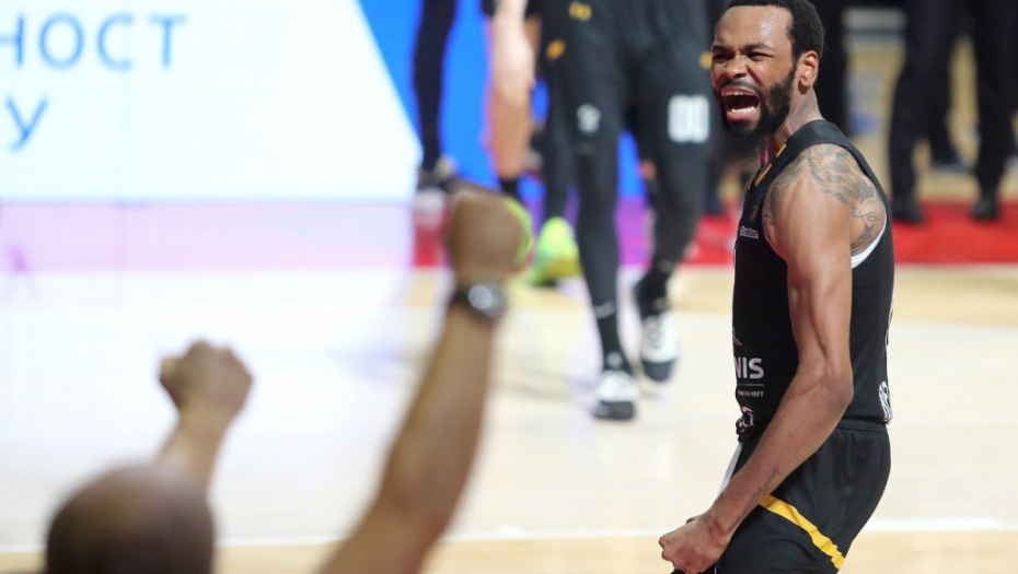 PANTER KAPITEN PARTIZANA Stvarno mi je čast, pošto radim naporno