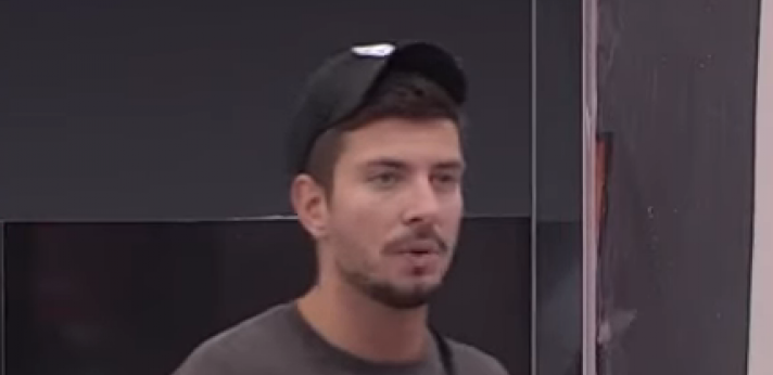 VELIKI ŠEF DONEO HITNU ODLUKU! Mihić žestoko kažnjen zbog nasrtaja na Đoleta Kralja!