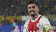 PRŠTALO NA SVE STRANE Golčina Tadića za pobedu u derbiju holandske lige! (VIDEO)