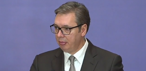 POTPUNO POLUDEO Đilasov novinar uporedio Vučića sa teroristom!