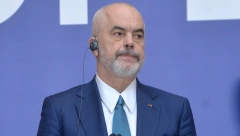 ŠOKANTNA VEST Analitičarka tvrdi - Edi Rama menja Stoltenberga?