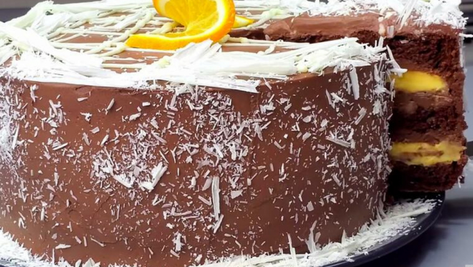 FANTASTIČNA ARKTIK TORTA: Idealna jesenja poslastica koja će se svakome dopasti! (VIDEO)