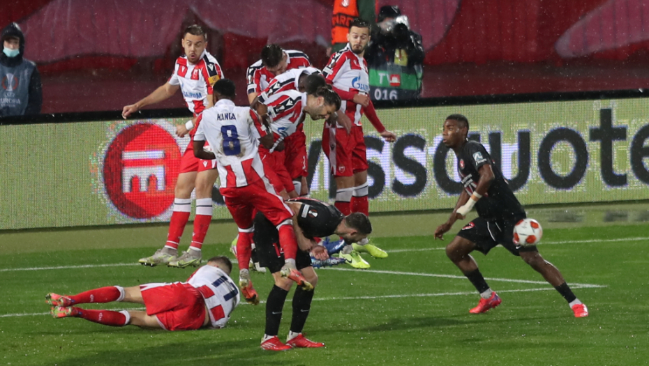 EPILOG HAOSA NA "MARAKANI"! Zvezdinom treneru naprsla lobanja, zadržan u bolnici!