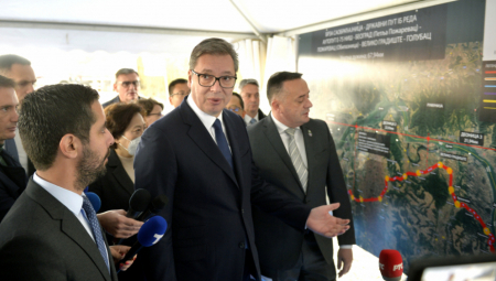 JAKA PORUKA PREDSEDNIKA VUČIĆA Menja se život ljudi, nećemo ovde stati