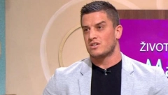 OGLASIO SE DAVID Nakon što je Dalila tražila razvod u rijalitiju, Dragojević poručio: Advokati i papiri na moj račun!