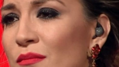 NAKON VELIKOG GUBITKA PRVI PUT U JAVNOSTI! Jelena Tomašević se pojavila u crnini sa tugom u očima!