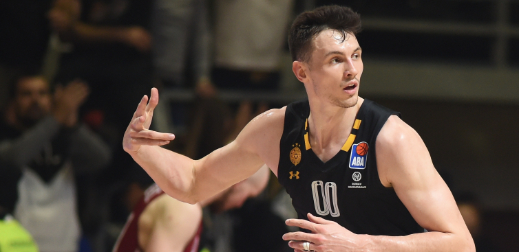 NEKE STVARI NE RAZUME Kuruc u Letoniji pričao o Partizanu i Srbiji