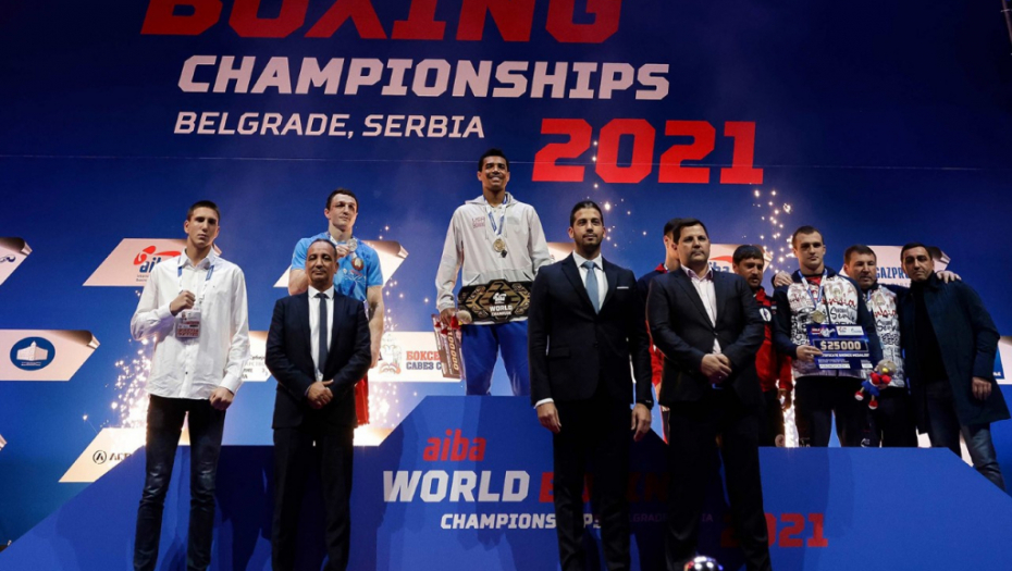 VELIKI DAN ZA SRPSKI BOKS! Ministar Udovičić uručio medalju Mirončikovu! (VIDEO)