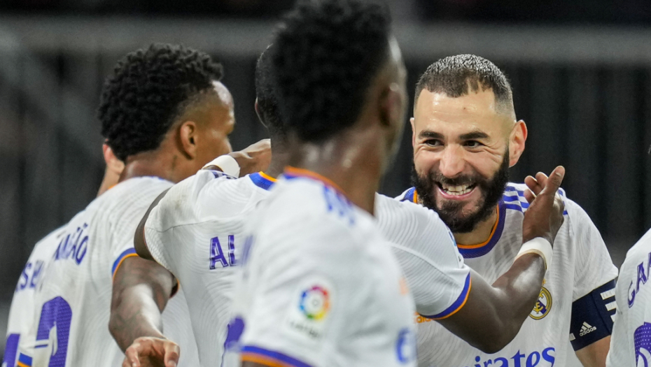 JOVIĆ SA KLUPE GLEDAO NOVU POBEDU REALA! Madriđani dominiriali, pa strahovali zbog Falkaa!