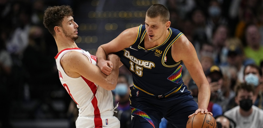 NIKADA NE ZABORAVITE KO JE MVP! Jokić jednim potezom rešio utakmicu i doneo pobedu Denveru! (VIDEO)