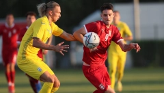 SRBIN U POTRAZI ZA SPASOM Zvezda i Partizan se otimali oko njega, potpisao za Mančester siti, a sada će igrati u trećoj ligi