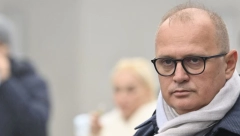 GORAN VESIĆ OPROSTIO SE OD PREMINULOG PEVAČA Marinko Rokvić bio je divan čovek sa božanskim glasom