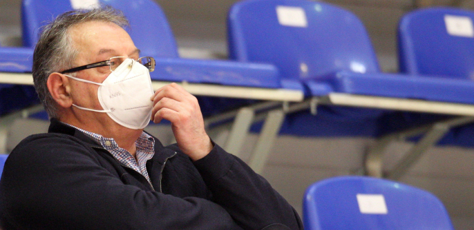 ČOVIĆ PROGOVORIO O ODLASKU DAVIDOVCA I POTKAČIO RADONJIĆA "Možda je to trenerska sujeta"