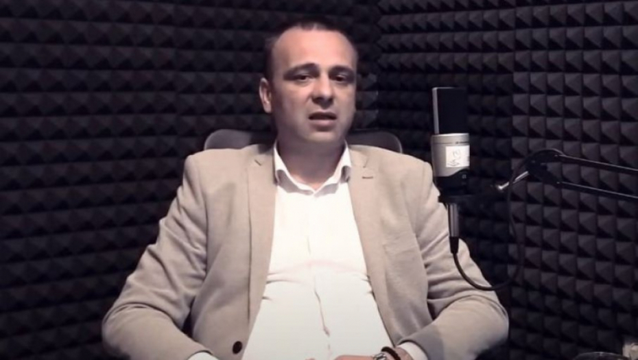 NAPADNUT NAČELNIK OPŠTINE BRATUNAC Na Rankića nasrnuli u kafiću (FOTO)