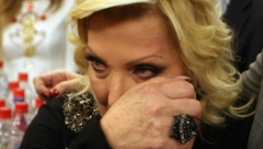 SNEŽANA ĐURIŠIĆ NA IVICI PUCANJA Ne može više da izdrži, nikad besnija udarila na kandidata "Zvezde Granda", prelomila i donela šok odluku!