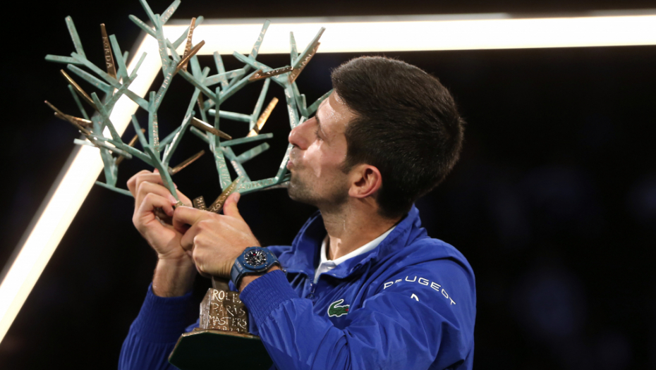 JOŠ JEDNO DRVO U ŠUMI GDE VUK SPAVA! Novak poslao moćnu poruku, fanovi oduševljeni rečima prvog tenisera sveta!