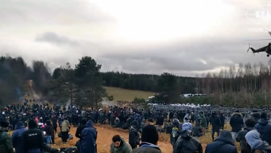 POLJSKA DIGLA TENKOVE Vojska ćuti, narod u strahu, da li su krenuli ka Belorusiji? (VIDEO)