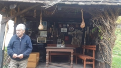 IVAN JE JEDAN OD NAJSTARIJIH OBUĆARA U SRBIJI Kvalitet drži cenu, a cipele je pravio i za Jovanku Broz i Ljubišu Samardžića (FOTO)